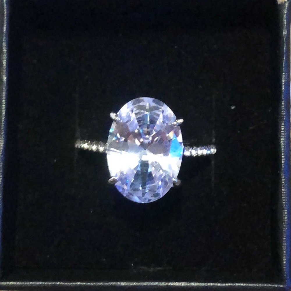 Large Oval White Sapphire Ring - Picture 3 of 6